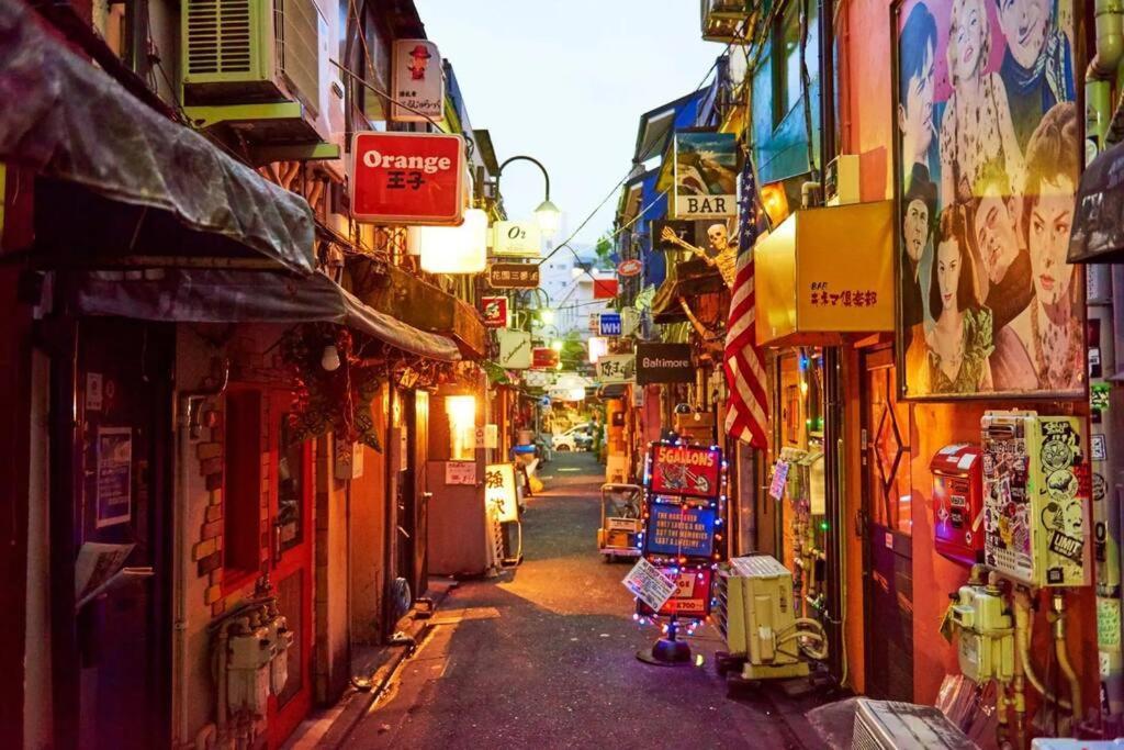 ガイア歌舞伎町壱番館 403 * Tokio